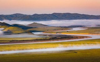 成都租商务车旅游，一天到底要花多少钱？老司机算笔明白账！
