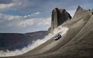 成都租辆大巴一天多少钱？别急着问价，这5个*先避开！