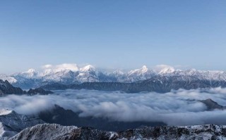 成都租辆7座商务车，一天到底要花多少钱？算完这笔账我沉默了…