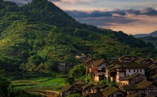 成都租大巴车攻略，本地人教你如何避*玩得又爽又省钱！